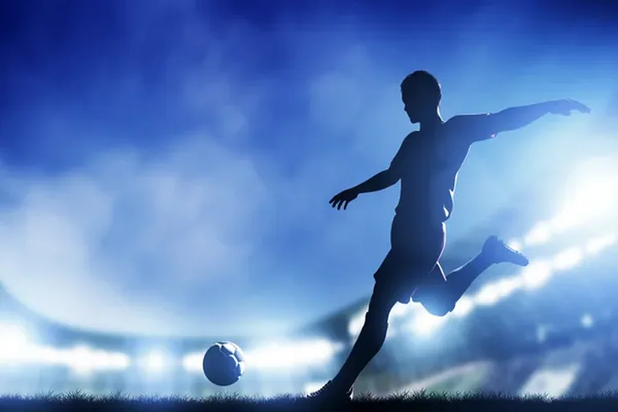How Professional Football Players Optimize Their Fitness Routines: Lessons for Everyday Athletes